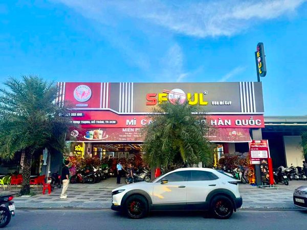 Loa nhà hàng phát nhạc nền tự động cho Mì Cay SEOUL Hồ Tràm, Bà Rịa - Vũng Tàu, loa được thiết kế riêng cho quán, bật lớn không tạp âm, miễn phí công lắp đặt, bảo hành dài hạn 5 năm