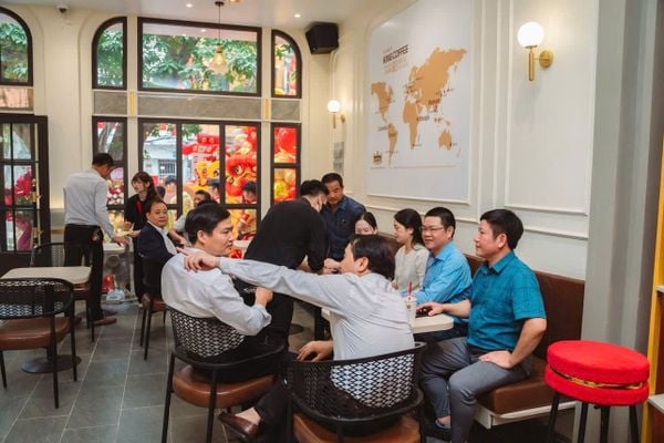 Loa cho King Coffee, Hải Phòng, loa được thiết kế riêng cho quán, bật lớn không tạp âm, miễn phí công lắp đặt, bảo hành dài hạn 5 năm