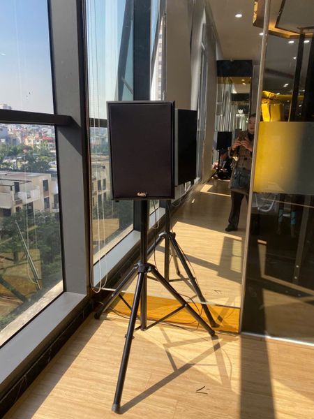 Loa phòng gym, fitness cho MVP FITNESS Nguyễn Văn Huyên, TP Hà Nội, loa được thiết kế riêng cho quán, bật lớn không tạp âm, miễn phí công lắp đặt, bảo hành dài hạn 5 năm