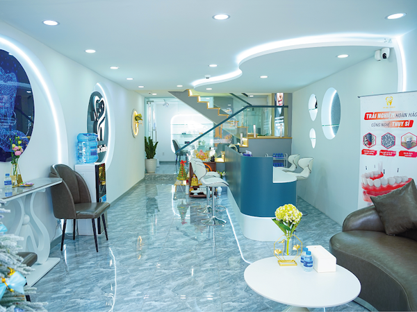 Loa phòng khám phát nhạc nền tự động cho Nha Khoa Quốc Tế Pearl Smile, loa được thiết kế riêng cho quán, bật lớn không tạp âm, miễn phí công lắp đặt, bảo hành dài hạn 5 năm