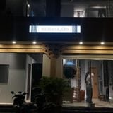 Loa phát nhạc nền tự động cho moment.film, Hà Nội, loa được thiết kế riêng cho quán, bật lớn không tạp âm, miễn phí công lắp đặt, bảo hành dài hạn 5 năm