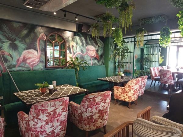 Loa ngoài trời quán cafe, phát nhạc nền tự động cho quán Coffee Club, Hà Nội, loa được thiết kế riêng cho quán, bật lớn không tạp âm, miễn phí công lắp đặt, bảo hành dài hạn 5 năm