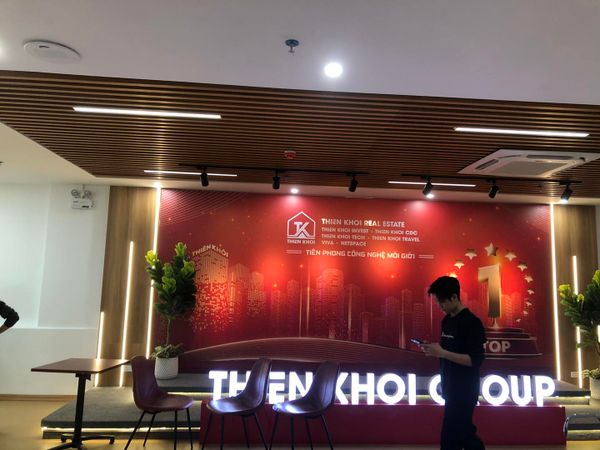 Loa hội trường sân khấu, loa âm trần cho Thiên Khôi Group Giải Phóng, TP Hà Nội, loa được thiết kế riêng cho quán, bật lớn không tạp âm, miễn phí công lắp đặt, bảo hành dài hạn 5 năm