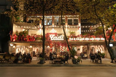 Loa quán cafe, phát nhạc nền tự động cho Tadi Cà Phê, Hà Nội, loa được thiết kế riêng cho quán, bật lớn không tạp âm, miễn phí công lắp đặt, bảo hành dài hạn 5 năm