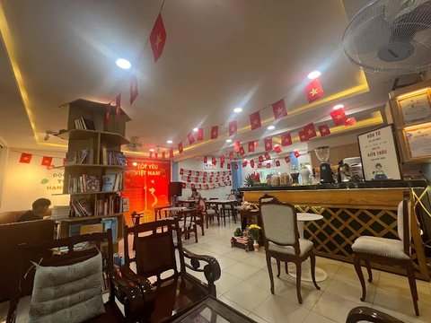 Loa quán cafe, phát nhạc nền tự động cho Kepa coffee - Điểm Sinh Hoạt Cộng Đồng, TP HCM, loa được thiết kế riêng cho quán, bật lớn không tạp âm, miễn phí công lắp đặt, bảo hành dài hạn 5 năm