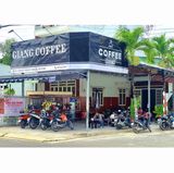 Loa treo tường phát nhạc nền cho quán Giang Coffee, Tây Ninh, loa được thiết kế riêng cho quán, bật lớn không tạp âm, miễn phí công lắp đặt, bảo hành dài hạn 5 năm