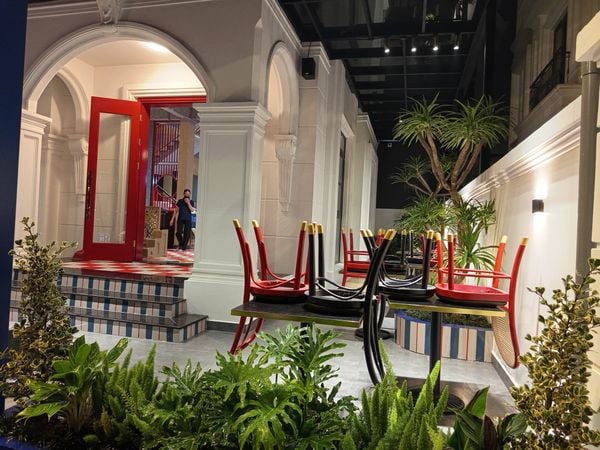 Loa nhạc nền tự động cho Pai Kin Khao, Hà Nội, loa được thiết kế riêng cho quán, bật lớn không tạp âm, miễn phí công lắp đặt, bảo hành dài hạn 5 năm