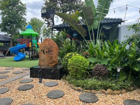 Loa treo tường không dây cho quán Cafe Toàn, Hải Phòng, loa được thiết kế riêng cho quán, bật lớn không tạp âm, miễn phí công lắp đặt, bảo hành dài hạn 5 năm