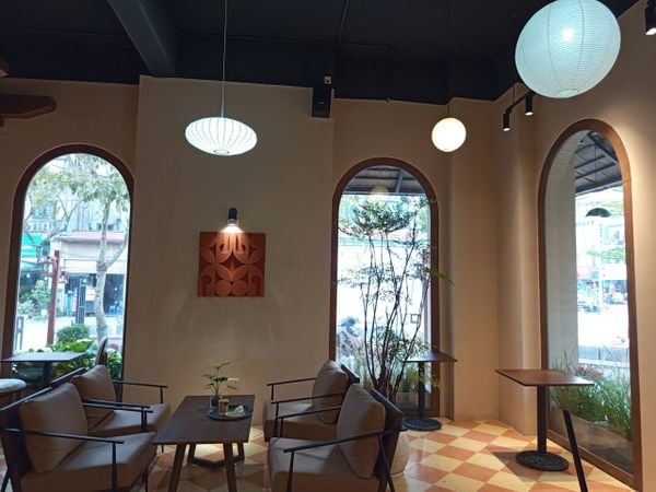 Loa không dây phát nhạc nền tự động cho Mailcoffee&tea, TP Hà Nội, loa được thiết kế riêng cho quán, bật lớn không tạp âm, miễn phí công lắp đặt, bảo hành dài hạn 5 năm