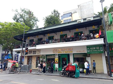 Loa nhà hàng, phát nhạc nền tự động cho HANOI 1930 Bistro, loa được thiết kế riêng cho quán, bật lớn không tạp âm, miễn phí công lắp đặt, bảo hành dài hạn 5 năm