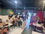 Loa treo tường phát nhạc nền cho nhà hàng Tiệm Cơm Chưa, Hà Nội, loa được thiết kế riêng cho quán, bật lớn không tạp âm, miễn phí công lắp đặt, bảo hành dài hạn 5 năm