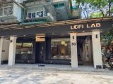 Loa treo tường phát nhạc nền cho quán Lofi Lab, Hà Nội, loa được thiết kế riêng cho quán, bật lớn không tạp âm, miễn phí công lắp đặt, bảo hành dài hạn 5 năm