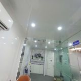 Loa âm trần phát nhạc nền cho Phòng Khám Chuyên Khoa Thẩm Mỹ P:LAB, loa được thiết kế riêng cho quán, bật lớn không tạp âm, miễn phí công lắp đặt, bảo hành dài hạn 5 năm