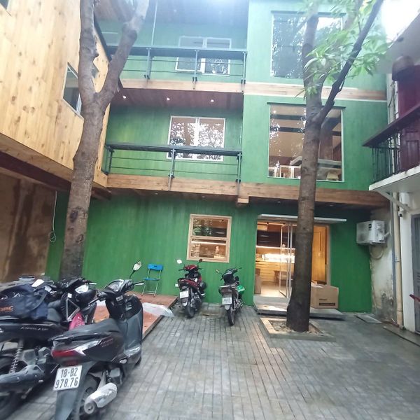 Loa treo tường phát nhạc nền cho JIDAI by Cerenote Hoàng Cầu, Hà Nội, loa được thiết kế riêng cho quán, bật lớn không tạp âm, miễn phí công lắp đặt, bảo hành dài hạn 5 năm