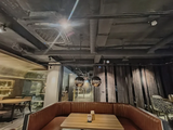 Loa treo tường không dây, phát nhạc nền cho Soma Pub & Dining, TP.Hà Nội, loa được thiết kế riêng cho quán, bật lớn không tạp âm, miễn phí công lắp đặt, bảo hành dài hạn 5 năm
