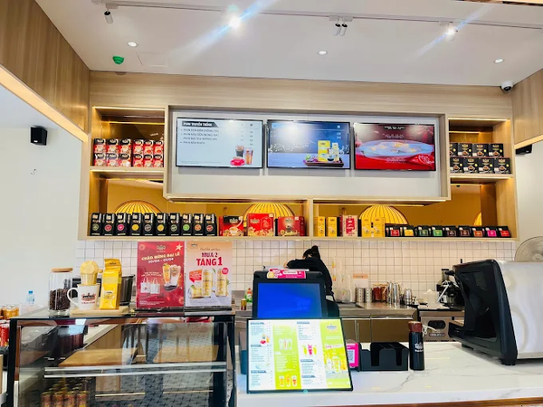 Loa treo tường phát nhạc nền cho King Coffee Royal House, Lâm Đồng, loa được thiết kế riêng cho quán, bật lớn không tạp âm, miễn phí công lắp đặt, bảo hành dài hạn 5 năm
