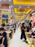 Loa treo tường phát nhạc nền cho nhà hàng Mì Cay SEOUL Liêu Trung, Hưng Yên, loa được thiết kế riêng cho quán, bật lớn không tạp âm, miễn phí công lắp đặt, bảo hành dài hạn 5 năm