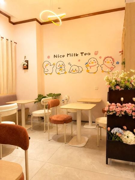 Loa treo tường phát nhạc nền cho Hancy Bakery - Tea & Cofffee, loa được thiết kế riêng cho quán, bật lớn không tạp âm, miễn phí công lắp đặt, bảo hành dài hạn 5 năm