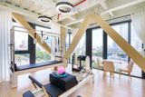 Loa treo tường phát nhạc nền cho R&D Pilates,TP.HCM, loa được thiết kế riêng cho quán, bật lớn không tạp âm, miễn phí công lắp đặt, bảo hành dài hạn 5 năm
