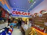 Loa treo tường phát nhạc nền cho cửa hàng Culcat Vietnam, TP.Hà Nội, loa được thiết kế riêng cho quán, bật lớn không tạp âm, miễn phí công lắp đặt, bảo hành dài hạn 5 năm