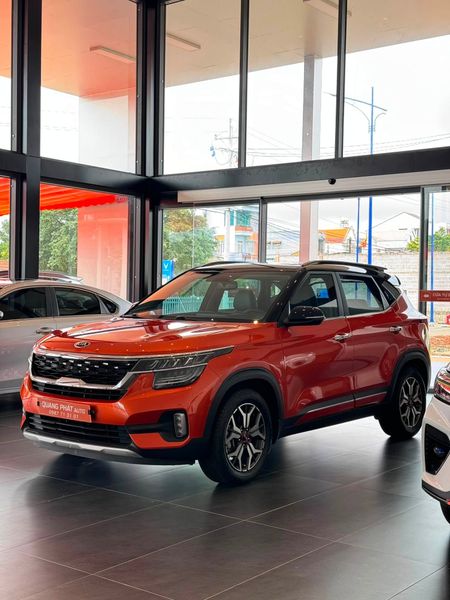 Loa treo tường phát nhạc nền cho Quang Phát Auto, Lâm Đồng, loa được thiết kế riêng cho quán, bật lớn không tạp âm, miễn phí công lắp đặt, bảo hành dài hạn 5 năm