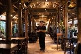 Loa treo tường phát nhạc nền cho nhà hàng Cẩm Thị, TP. HCM, loa được thiết kế riêng cho quán, bật lớn không tạp âm, miễn phí công lắp đặt, bảo hành dài hạn 5 năm