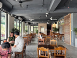Loa treo tường phát nhạc nền cho Aha Cafe Sầm Sơn, Thanh Hoá, loa được thiết kế riêng cho quán, bật lớn không tạp âm, miễn phí công lắp đặt, bảo hành dài hạn 5 năm