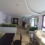 Loa treo tường phát nhạc nền cho tiệm bánh Canari Cake, Hà Nội loa được thiết kế riêng cho quán, bật lớn không tạp âm, miễn phí công lắp đặt, bảo hành dài hạn 5 năm