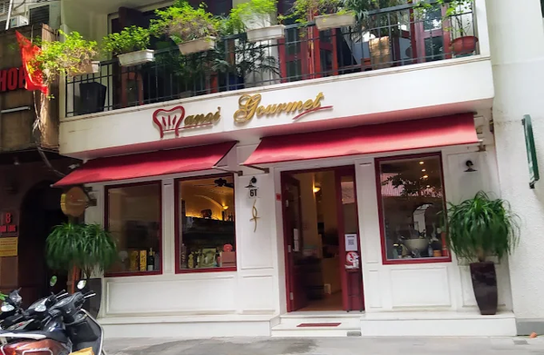 Loa treo tường phát nhạc nền cho nhà hàng Hanoi Gourmet, TP. Hà Nội, loa được thiết kế riêng cho quán, bật lớn không tạp âm, miễn phí công lắp đặt, bảo hành dài hạn 5 năm