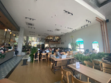 Loa treo tường phát nhạc nền cho The 80’s icafe, Cần Thơ, loa được thiết kế riêng cho quán, bật lớn không tạp âm, miễn phí công lắp đặt, bảo hành dài hạn 5 năm
