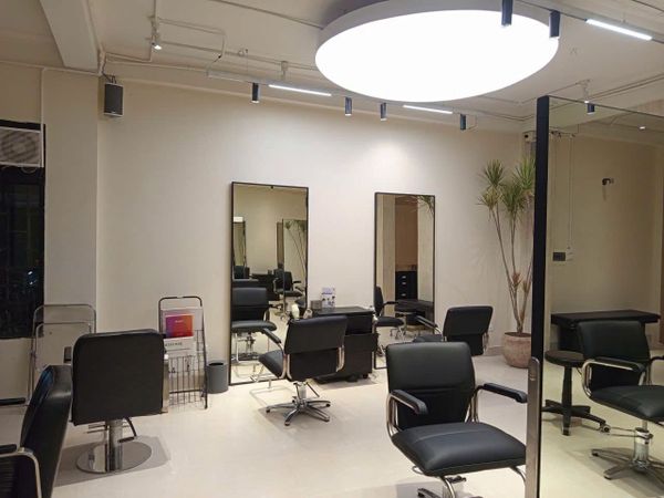 Loa treo tường, loa cột ngoài trời, phát nhạc nền cho ZIO HAIR, TP.Hà Nội, loa được thiết kế riêng cho quán, bật lớn không tạp âm, miễn phí công lắp đặt, bảo hành dài hạn 5 năm