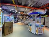 Loa treo tường phát nhạc nền cho City Games Plus, TP. Hà Nội, loa được thiết kế riêng cho quán, bật lớn không tạp âm, miễn phí công lắp đặt, bảo hành dài hạn 5 năm