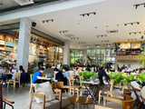 Loa treo tường phát nhạc nền cho The 80’s icafe, Cần Thơ, loa được thiết kế riêng cho quán, bật lớn không tạp âm, miễn phí công lắp đặt, bảo hành dài hạn 5 năm