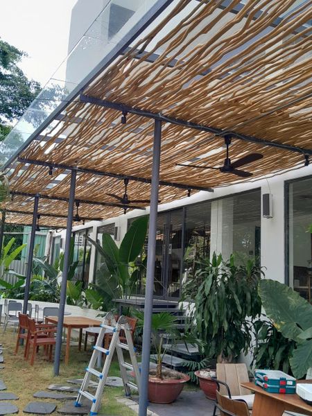 Loa treo tường chống nước, loa cột ngoài trời, phát nhạc nền cho nhà hàng Wind Garden Lounge, TP.HCM, loa được thiết kế riêng cho quán, bật lớn không tạp âm, miễn phí công lắp đặt