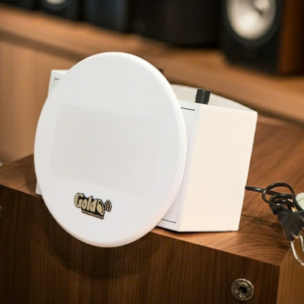 Loa âm trần không dây VAT37 UHF Goldsound (số lượng 01 loa), công suất 30w, loa bass 3 inch, kích thước rộng 19.5 cm, cao 12.5 cm, sâu 10.5 cm, chất liệu thùng gỗ 100%, bảo hành dài hạn 5 năm.