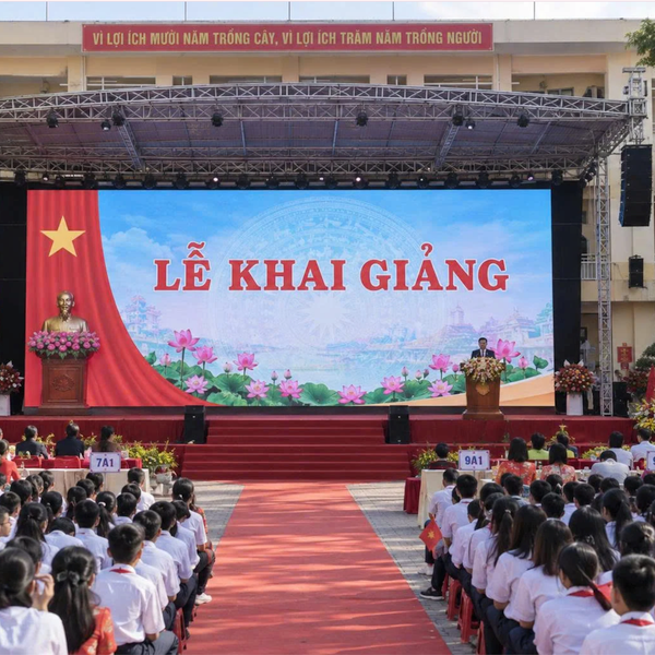 Màn hình LED Sân khấu trong nhà, ngoài trời - BH 5 năm