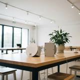 Loa âm trần thông báo, phát nhạc nền tự động: Amply AMT155 + 4 VAT38, loa được thiết kế riêng cho quán, bật lớn không tạp âm, miễn phí công lắp đặt, bảo hành dài hạn 5 năm.