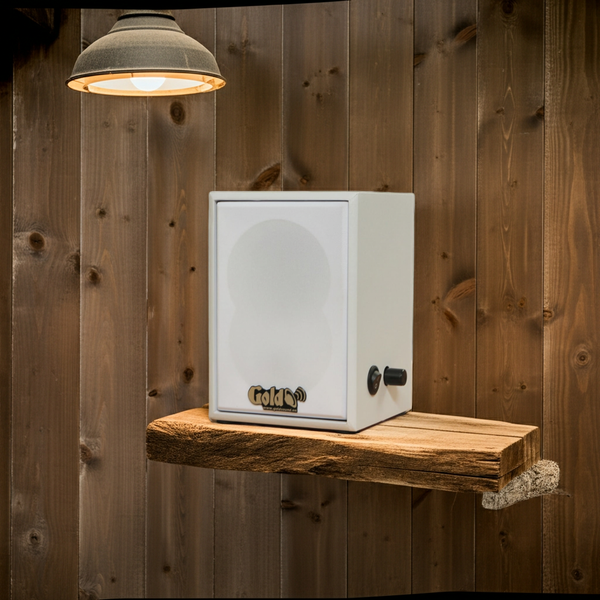 Loa không dây treo tường V27 UHF Goldsound, công suất 27w, loa bass 3 inch, kích thước rộng 12.6 cm, cao 18 cm, sâu 13 cm, bảo hành dài hạn 5 năm.