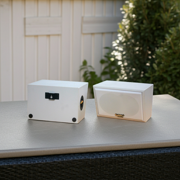 Loa sân vườn Goldsound V50NT-PU (ngoài trời)(số lượng 01 loa), công suất 50w, thiết kế chống nước, loa Bass 4 inch, Tress 3 inch, kích thước rộng 26 cm, cao 17 cm, sâu 20 cm, phủ da trắng. Bảo hành 12 tháng