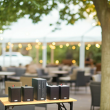 Dàn loa treo tường: Amply AMT154_SG Goldsound 150w + 4 loa Goldsound V24C_SG 24w, loa được thiết kế riêng cho quán, bật lớn không tạp âm, miễn phí công lắp đặt, bảo hành dài hạn 5 năm.