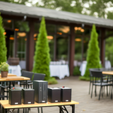 Dàn loa treo tường: Amply AMT154_SG Goldsound 150w + 4 loa Goldsound V24C_SG 24w, loa được thiết kế riêng cho quán, bật lớn không tạp âm, miễn phí công lắp đặt, bảo hành dài hạn 5 năm.