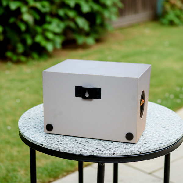 Loa sân vườn Goldsound V50NT-PU (ngoài trời)(số lượng 01 loa), công suất 50w, thiết kế chống nước, loa Bass 4 inch, Tress 3 inch, kích thước rộng 26 cm, cao 17 cm, sâu 20 cm, phủ da trắng. Bảo hành 12 tháng