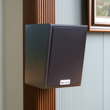 Loa vệ tinh treo tường V25C (số lượng 01 loa), công suất 25w, loa bass 4 inch, treble 5 cm, kích thước rộng 17 cm, cao 24 cm, sâu 22.5 cm, bảo hành dài hạn 5 năm.