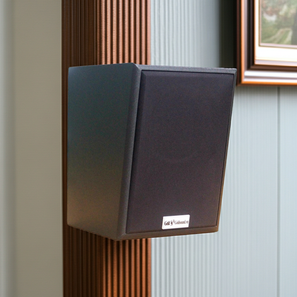 Loa vệ tinh treo tường V25C (số lượng 01 loa), công suất 25w, loa bass 4 inch, treble 5 cm, kích thước rộng 17 cm, cao 24 cm, sâu 22.5 cm, bảo hành dài hạn 5 năm.