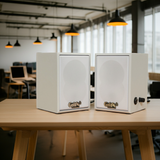 Loa không dây treo tường V27 UHF Goldsound, công suất 27w, loa bass 3 inch, kích thước rộng 12.6 cm, cao 18 cm, sâu 13 cm, bảo hành dài hạn 5 năm.