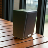 Loa Goldsound vệ tinh treo tường V40C SG (Số lượng 1 loa) công suất 40w, loa bass 4 inch, treble 2 inch, kích thước rộng 18.5 cm, cao 28 cm, sâu 22.5 cm, bảo hành dài hạn 5 năm.