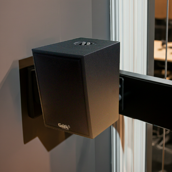 Loa Goldsound vệ tinh treo tường V55C_DA (Số lượng 1 loa) công suất 55w, loa bass 4 inch, treble 2 inch, kích thước rộng 20 cm, cao 28 cm, sâu 25 cm, bảo hành dài hạn 5 năm.