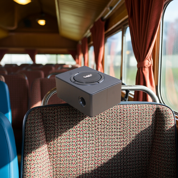 Loa toàn dải xe ô tô V40CAR, chuyên loa xe khách, xe tải, xe du lịch (số lượng 01 loa) (40w, loa bass 5.25 inch, kích thước rộng 18 cm, cao 25 cm, sâu 11 cm, bảo hành dài hạn 5 năm.