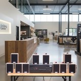 Loa thông báo phát nhạc nền tự động Gold4cafe 10.0 màu vân gỗ(amply + 10 loa), Amply 1200w - 2 vùng âm lượng, loa được thiết kế riêng cho quán, bật lớn không tạp âm, bảo hành dài hạn 5 năm.