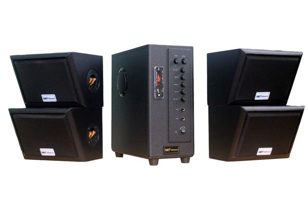 Dàn loa sân vườn: Amply A384 Goldsound 2 vùng âm lượng 380w + 4 loa Goldsound ngoài trời V40NT 40w, loa được thiết kế riêng cho quán, bật lớn không tạp âm, miễn phí công lắp đặt, bảo hành 12 tháng